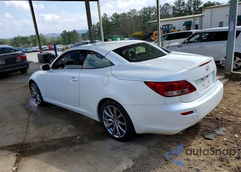 2015 Lexus Is 250 z USA, uszkodzony, nr VIN JTHFF2C20F2532619